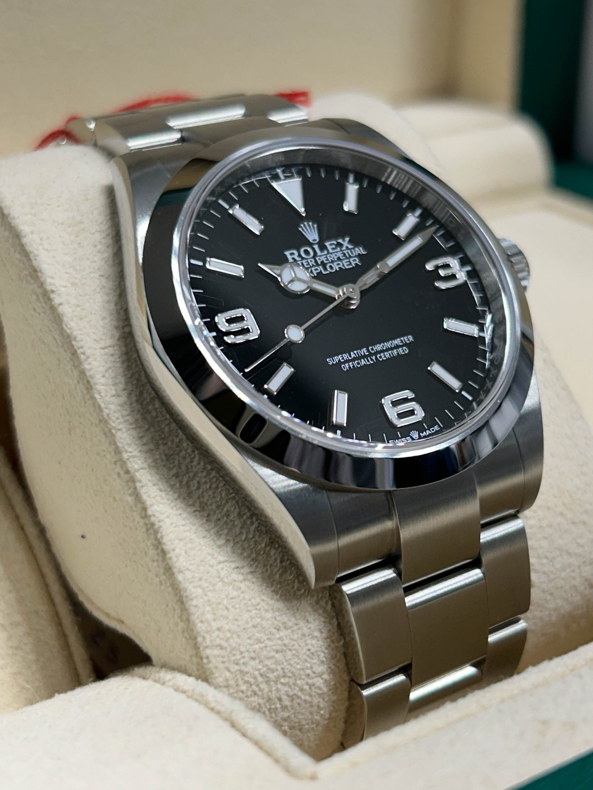 Rolex Explorer 40mm - Ref 22470 - New 2023