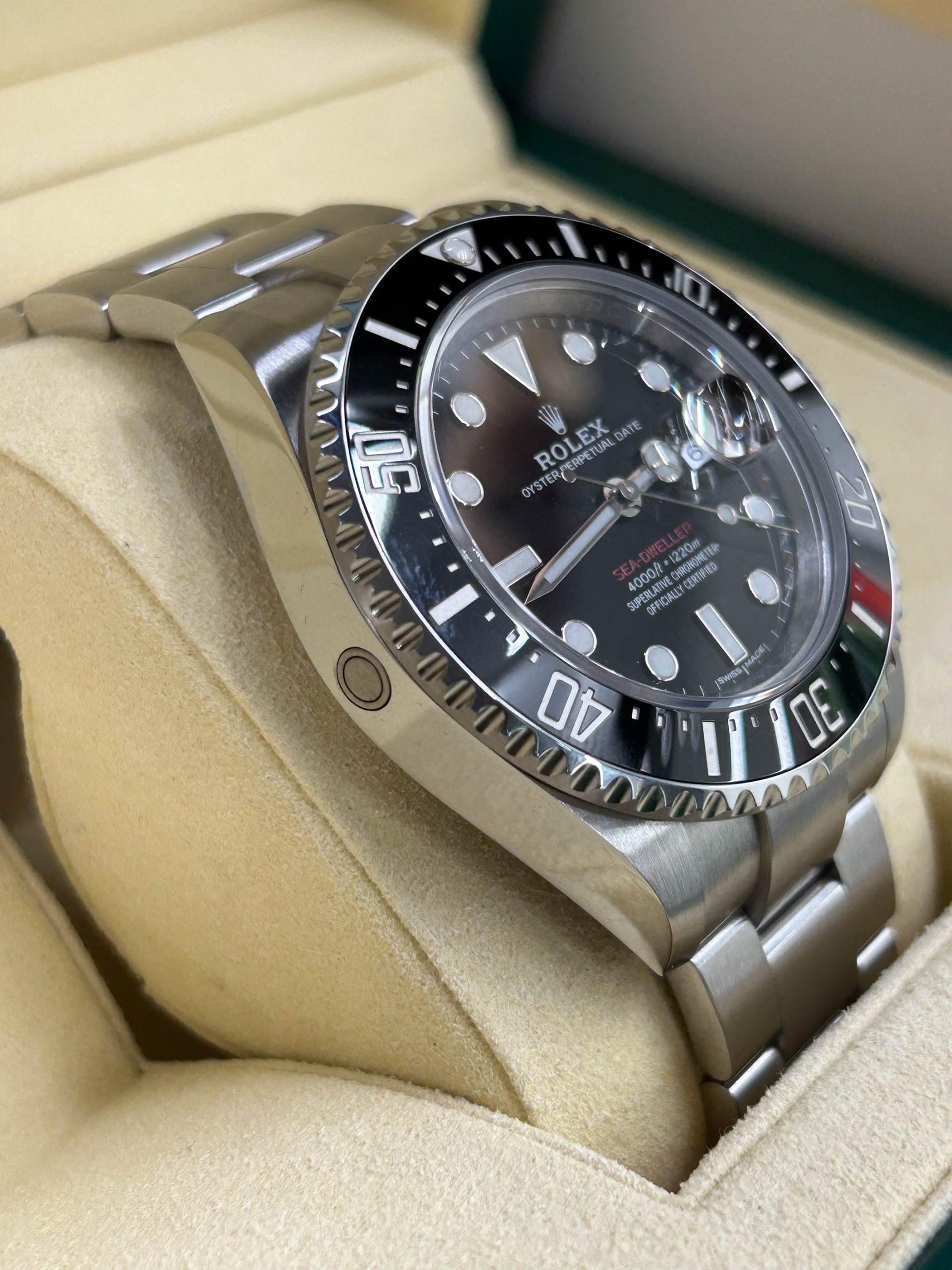 Rolex Sea-Dweller - Red - Ref 126600 - Year 2018