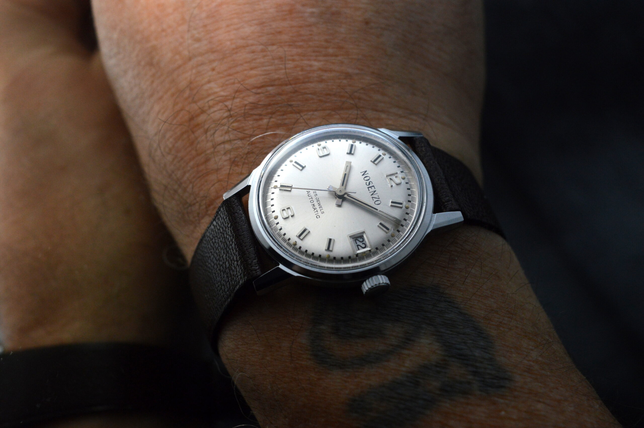 NOSENZO MEN'S UNWORN 33MM VINTAGE DRESS AUTOMATIC WATCH