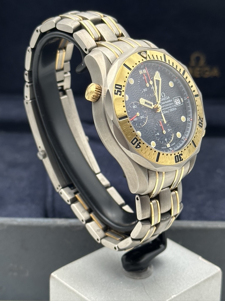 Omega Seamaster 300 Titane and Yellow Gold 18 Kt 3780504 Perfect Condition