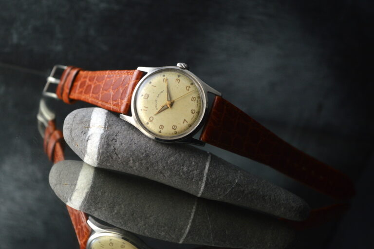 REVUE THOMMEN RARE MEN'S SPORT NON MAGNETIC WATERPROOF STAINLESS STEEL WATCH
