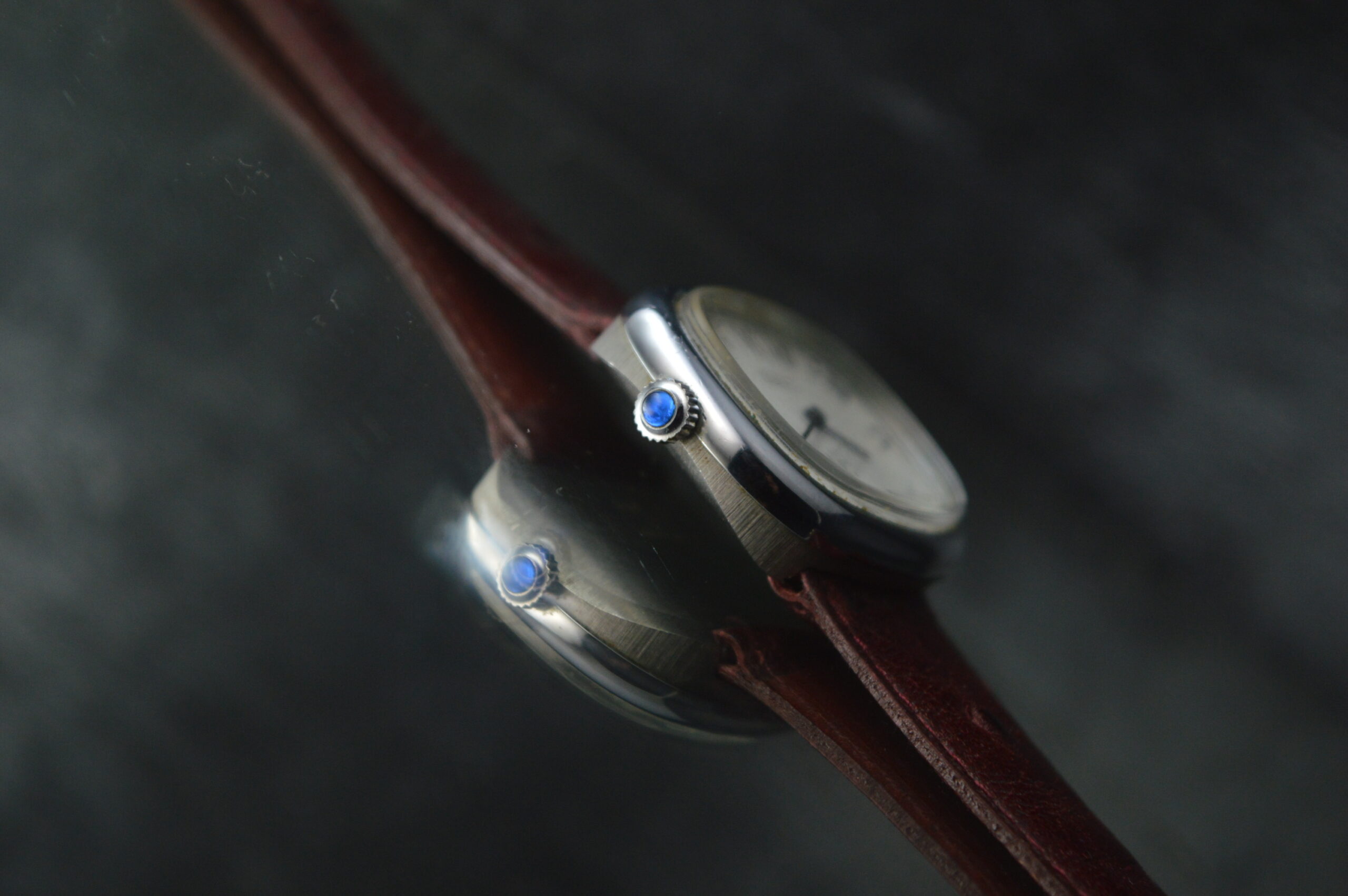 POLARIS MEN'S RARE VINTAGE DRESS WATCH 35 X 28MM FROM 70'S