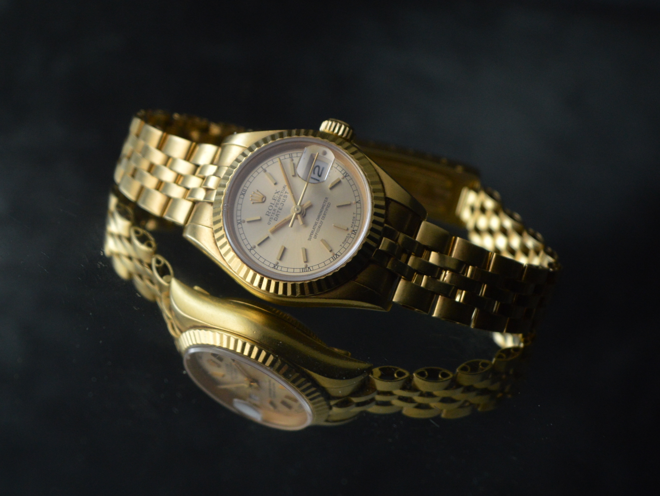 ROLEX STUNNING LADY-DATEJUST 69178 SOLID YELLOW GOLD SAPPHIRE GLASS AUTOMATIC