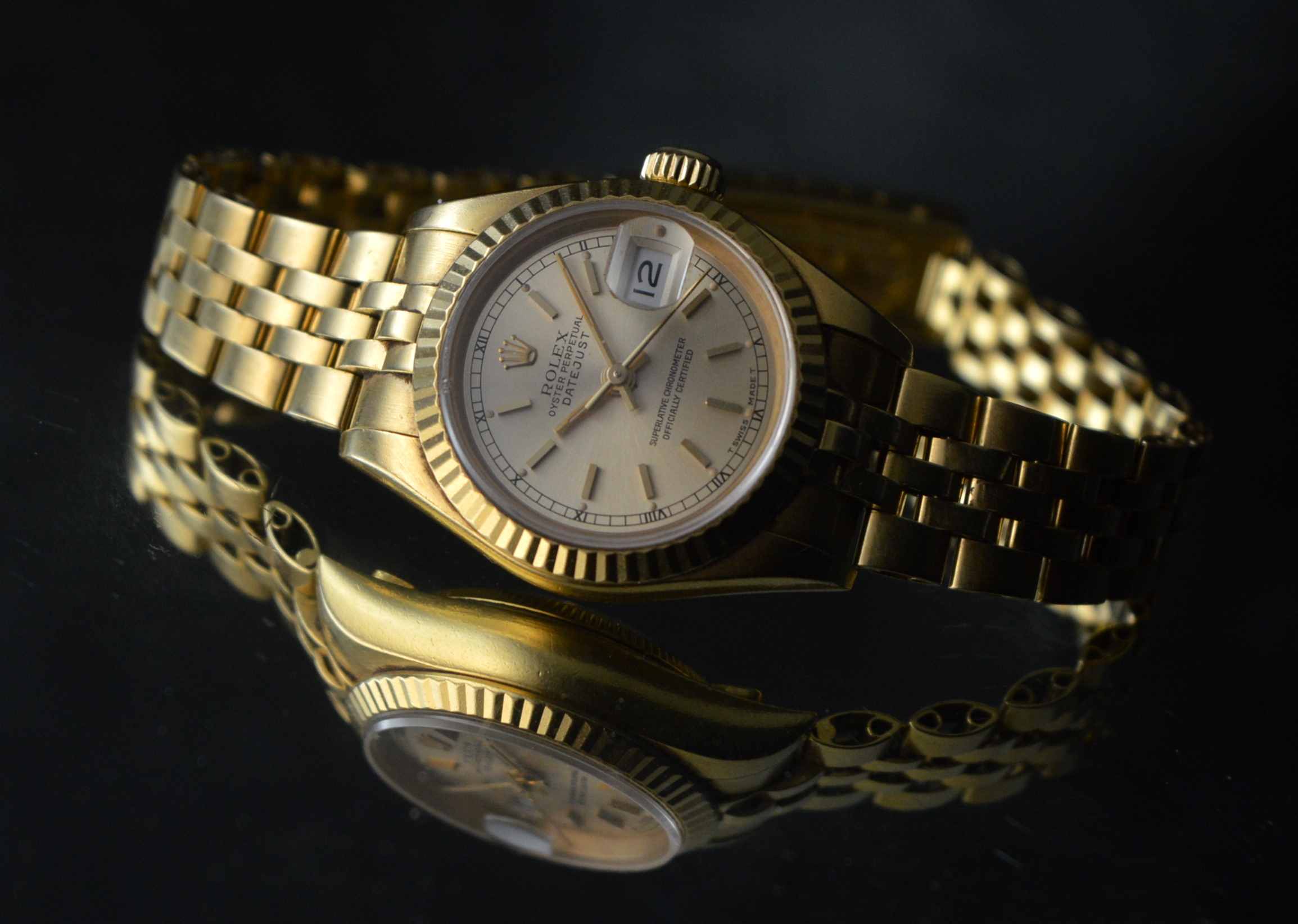 ROLEX STUNNING LADY-DATEJUST 69178 SOLID YELLOW GOLD SAPPHIRE GLASS AUTOMATIC