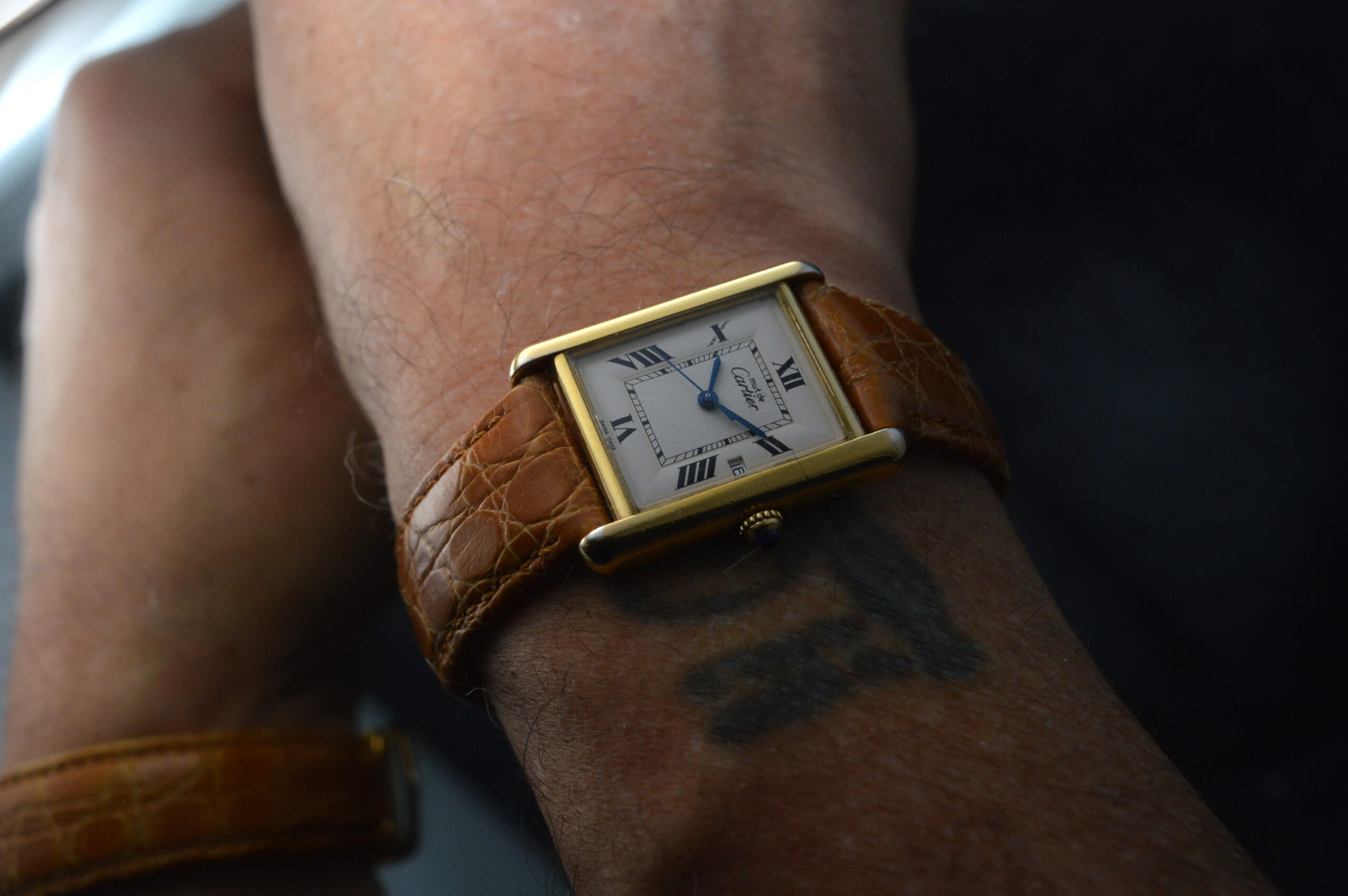 CARTIER MUST VERMEIL TANK XL VINTAGE REF.2413 QUARTZ LEATHER 26 X 34MM 1990'S