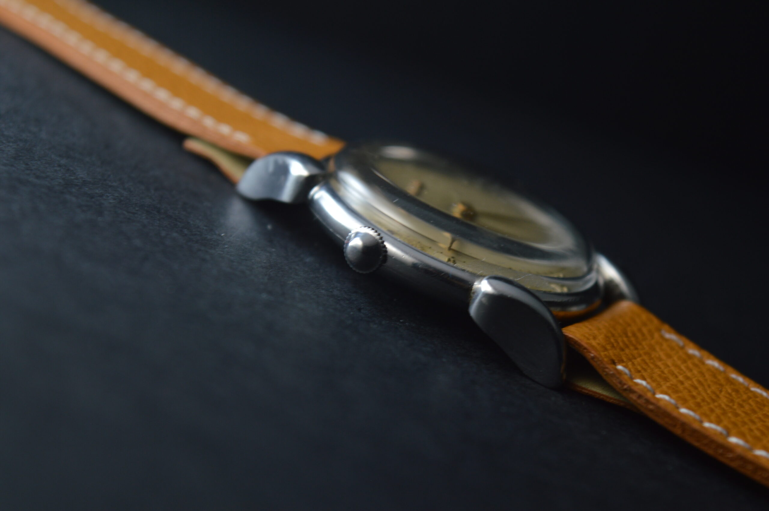 Rolex Men's Rare Precision 4560 Vintage Fancy Tear Drop Lugs Cal.1200